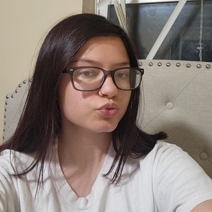 Meet your Posher, Isabella